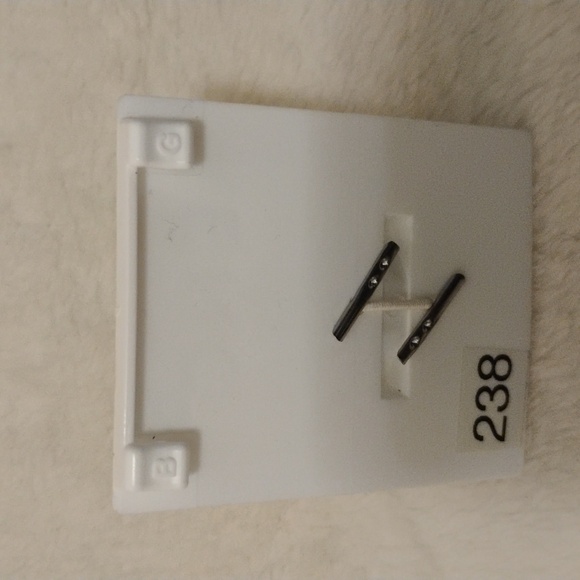 Sparkling Silver Women's Ring Set - Picture 3 of 5